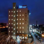 Fachada_del_hotel_Ibis_Budget_Aguascalientes