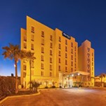 Fachada_del hotel_City_Express_by_Marriott_Tepic
