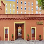 Fachada_del hotel_City_Express_by_Marriott_Puebla_Centro