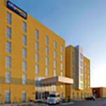 Fachada_del_hotel_City_Express_by_Marriott