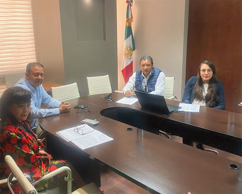 asistentes a la reunión.