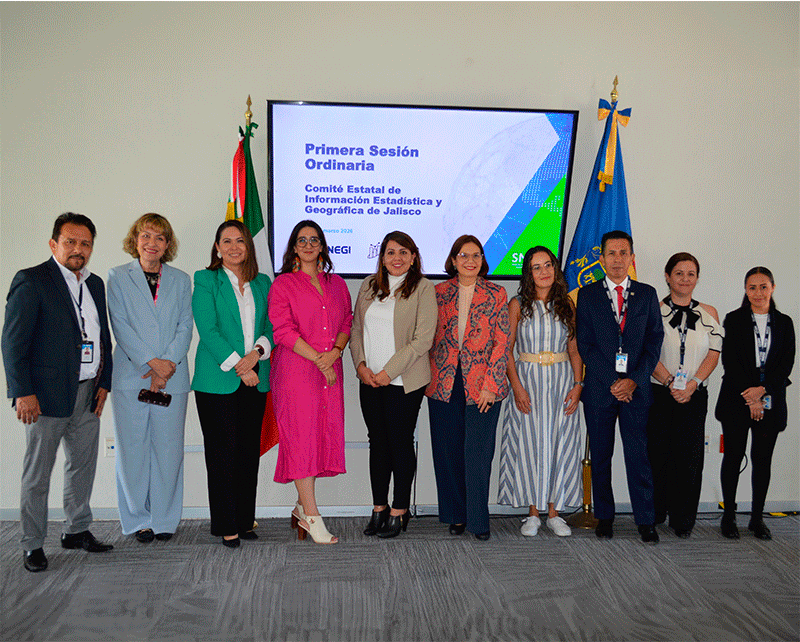 integrantes de sendos comités.